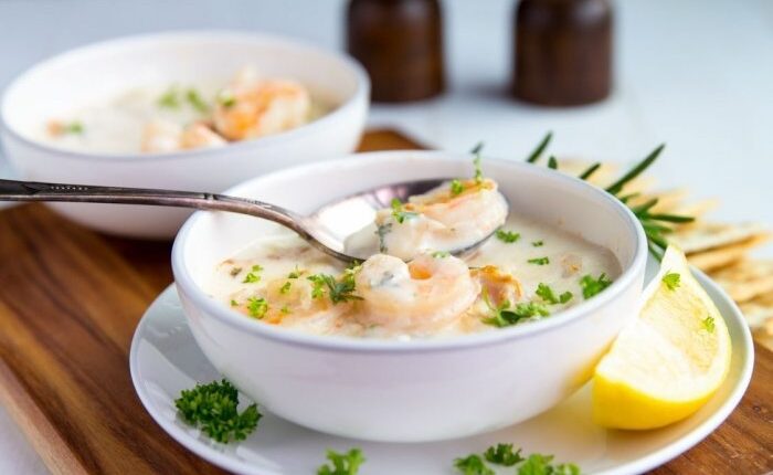 طريقة عمل شوربة السي فود