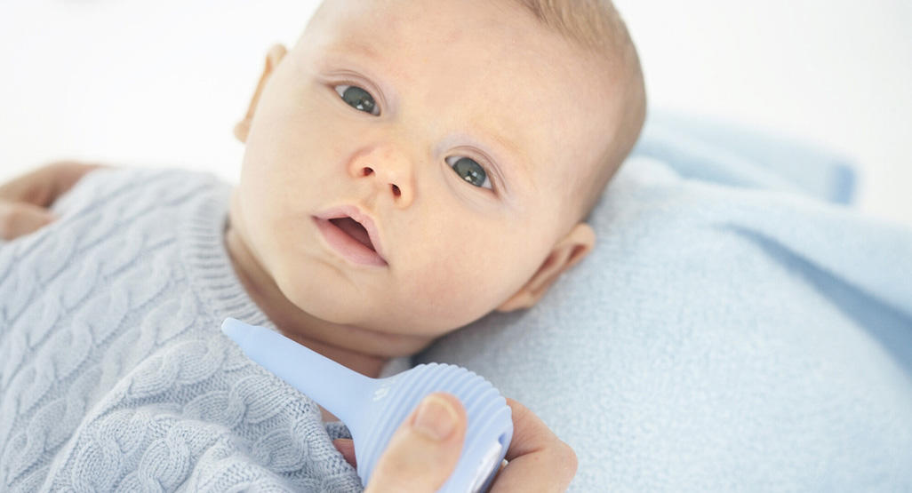 ما سبب نهجان الطفل أثناء الرضاعة