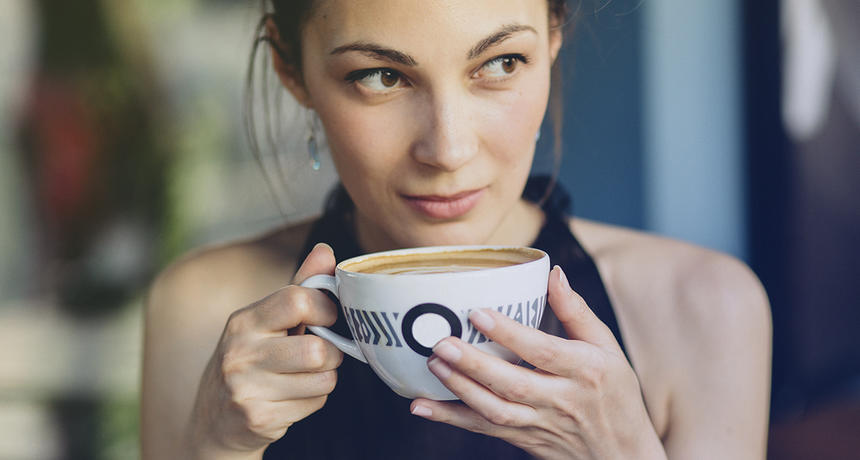 هل القهوة تسبب العقم للنساء