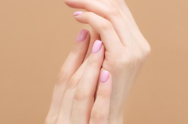 كيف أبيض مفاصل اليدين